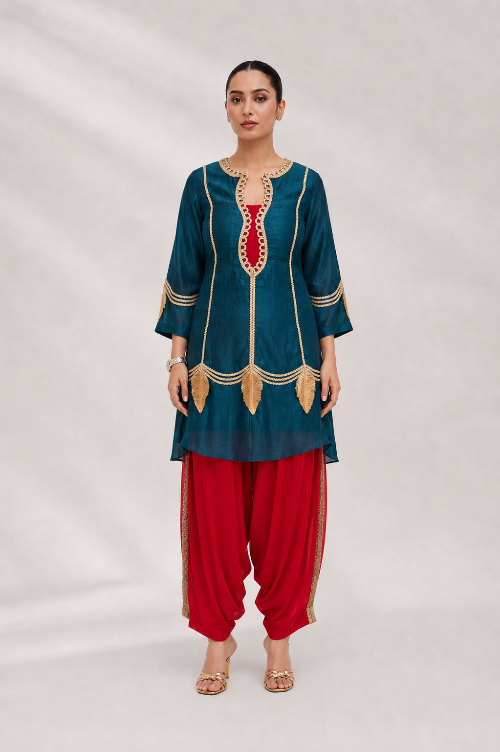 Mayura Set