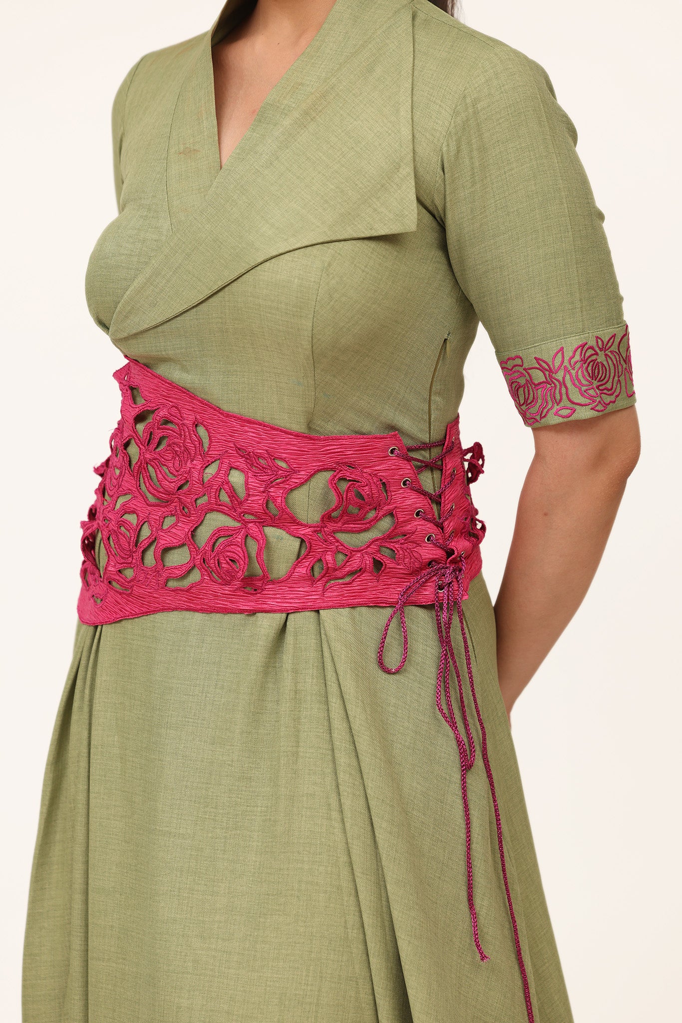 Whirl Of Petals Dress ( WITH BELT)